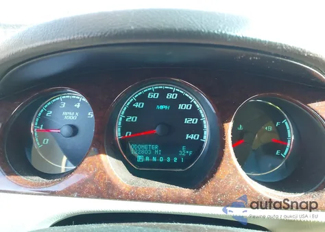 2011 Buick Lucerne Cxl z USA, uszkodzony, nr VIN 1G4HC5EM4BU110964